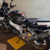 Aprilia tuono 1000r