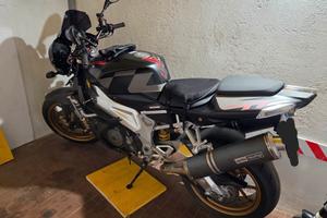 Aprilia tuono 1000r