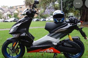 aprilia sr factory