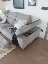 divano e pouf poltrone sofà 