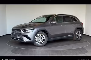 Mercedes-Benz GLA 180 d Automatic Progressive...