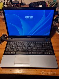 Portatile Samsung NP300  I5 - 8Gb - 250Gb SSD