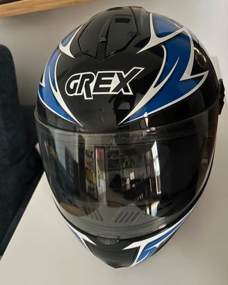 Casco integrale.