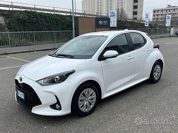 Toyota Yaris 1.5 Hybrid 5 porte Active