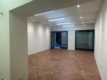 Immobile di 50 m² con 1 locale a Modena