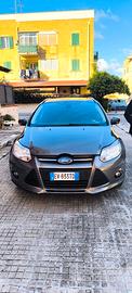 Ford Focus 1.6 benzina GPL