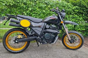 PROMO SWM SILVER VASE 650cc BLACK
