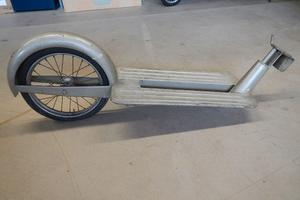 Carrello Rimorchio moto scooter vespa