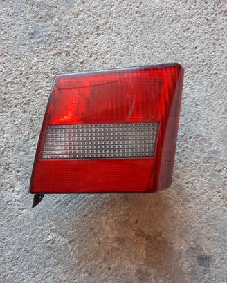 Lancia dedra fanale posteriore