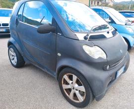 Smart ForTwo 700 coupé pure (37 kW)