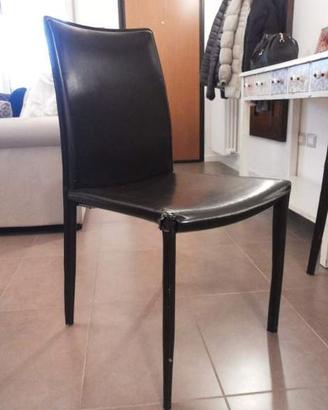 Sedie n.4 ecopelle 9euro/cad