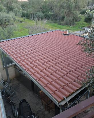 Tettoia con grondaie 5mt x 5mt