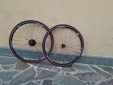 Ruote complete bici da strada