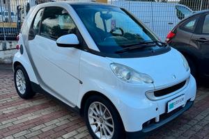 Smart FORTWO COUPE' 1.0 Benz.