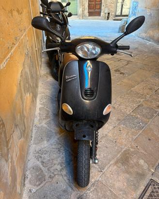 Vespa 150 lx 2000. 4 tempo