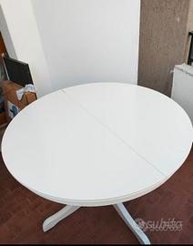 Tavolo ikea rotondo