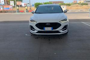 Ford Focus 1.0 EcoBoost Hybrid 125 CV 5p. ST-Line