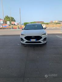 Ford Focus 1.0 EcoBoost Hybrid 125 CV 5p. ST-Line