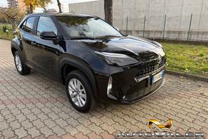 TOYOTA Yaris Cross 1.5 Hybrid 5p. E-CVT -i pple