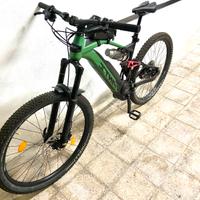 Bicicletta e-bike Fantic Integra XTF 1.5