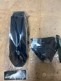 PARAFANGO E MASCHERINA KTM