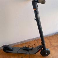 Monopattino Segway  ninebot es2 per ricambi