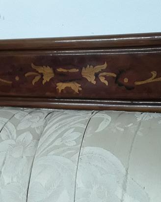 elegante poltrona stile barocco