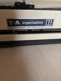 Macchina da scrivere