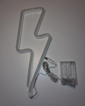 Luce Neon denominata " FULMINE "