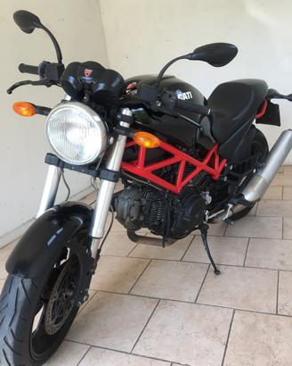 DUCATI MONSTER 695