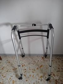 Deambulatore pieghevole MOPEDIA Clik