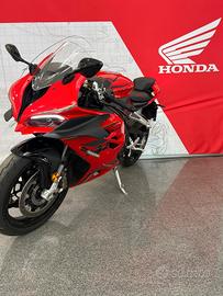 Qj Motor SRK 900 RR