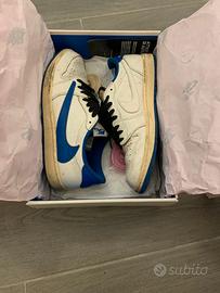 scarpe off white Jordan e travis scott