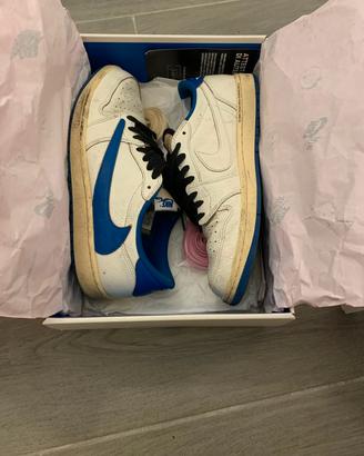 scarpe off white Jordan e travis scott