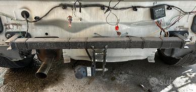 Barra e gancio traino Umbra Rimorchi Alfa MiTo