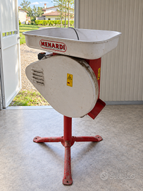 Spannocchiatrice elettrica Menardi