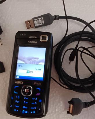Smartphone NOKIA N70 con cavo usb,batteria