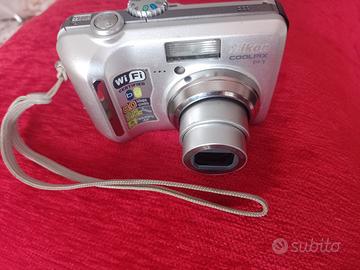 fotocamera digitale coolpix P1