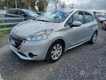 Peugeot 1.4 HDi 68 CV 5 porte Allure