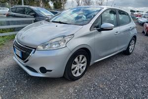 Peugeot 1.4 HDi 68 CV 5 porte Allure