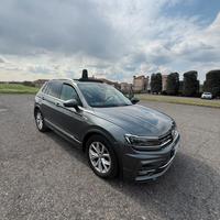Vw tiguan R -line