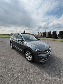 Vw tiguan R -line