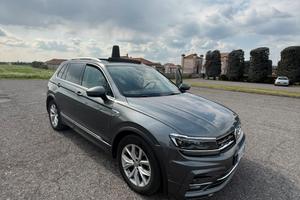 Vw tiguan R -line