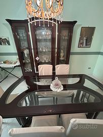 Cristalliera e tavolo in mogano