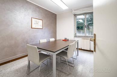 Immobile di 135 m² a Lecco