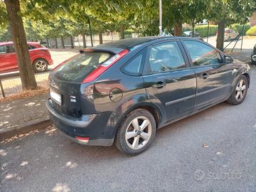 Ford Focus 1.6 TDCi 110cv pochi KM