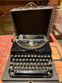 Macchina da scrivere REMINGTON MODEL 5