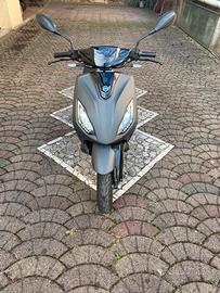 Piaggio 1 active 2022