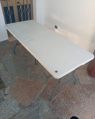 Tavolo usato