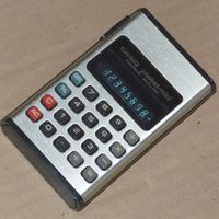 Casio P-810 Calcolatrice vintage con display VFD
